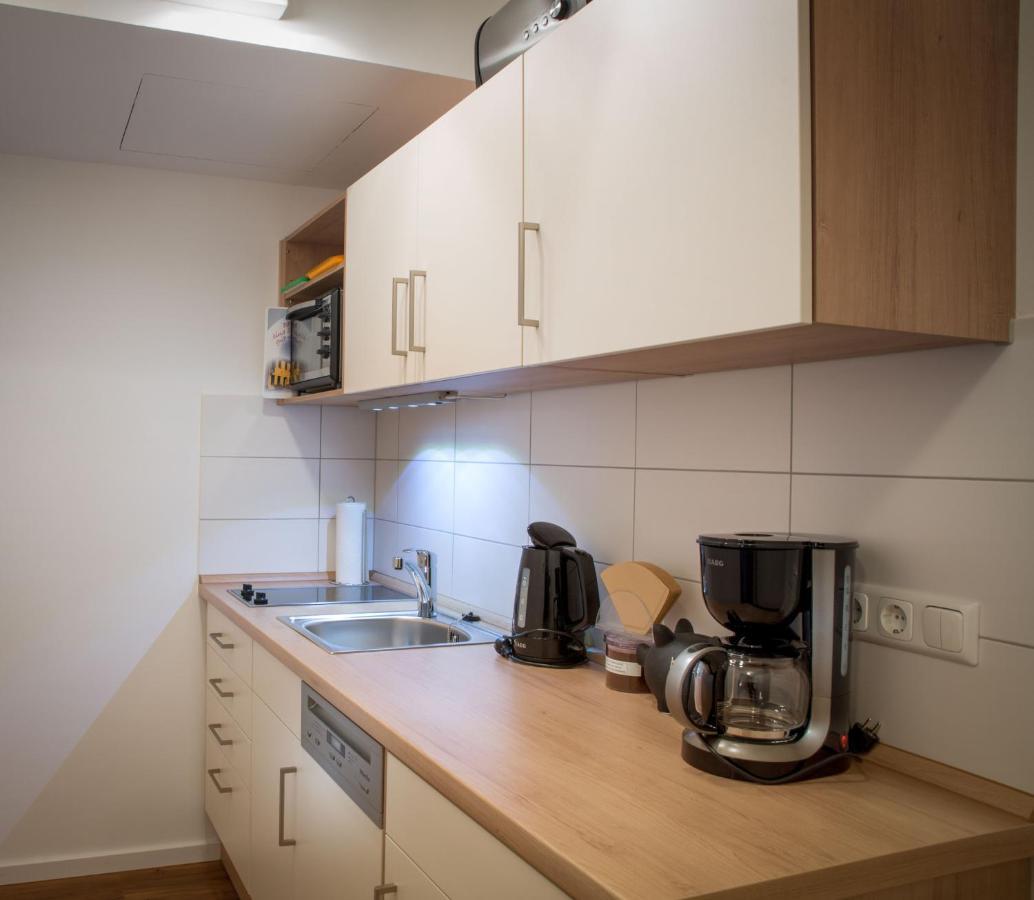 H&H Apartment Im Greifswald Eldena Nr19-Jonas Mit Terrasse Esterno foto